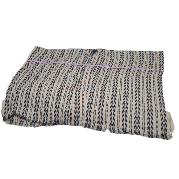 Modena oversized poncho wrap black cream split front one size - Picture 2 of 7